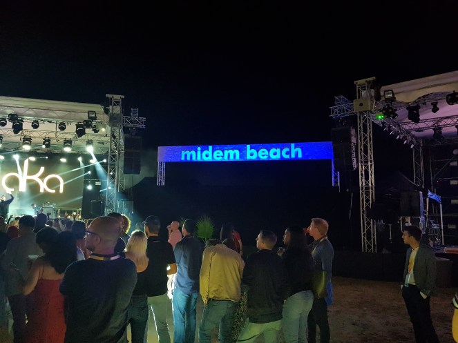 midem beach show2